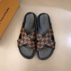 Louis Vuitton Slippers